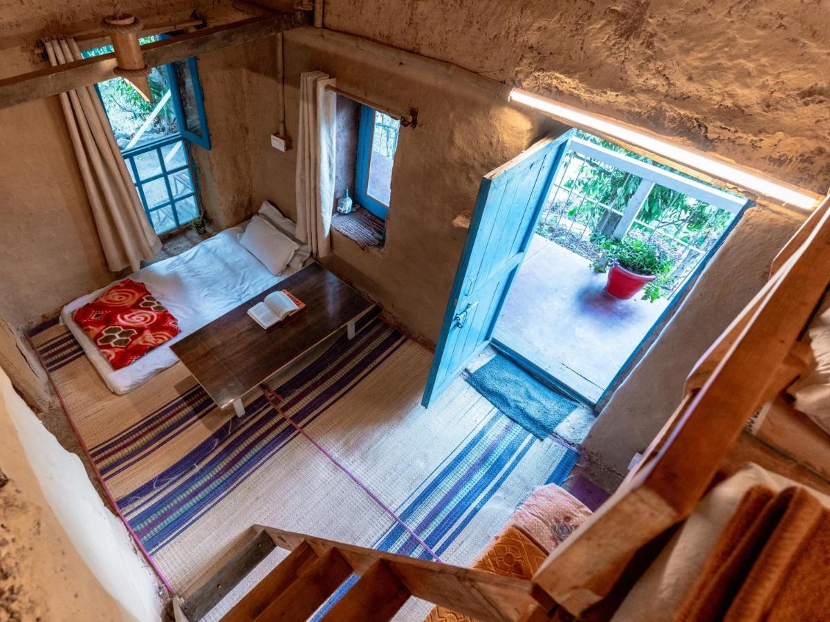 Patwa Dunga Vista Hostel Jeolikote, Nainital מראה חיצוני תמונה
