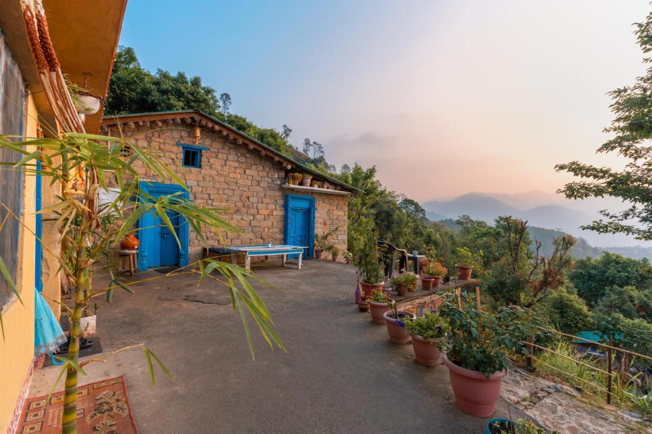 Patwa Dunga Vista Hostel Jeolikote, Nainital מראה חיצוני תמונה
