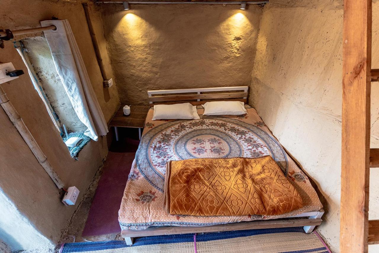 Patwa Dunga Vista Hostel Jeolikote, Nainital מראה חיצוני תמונה
