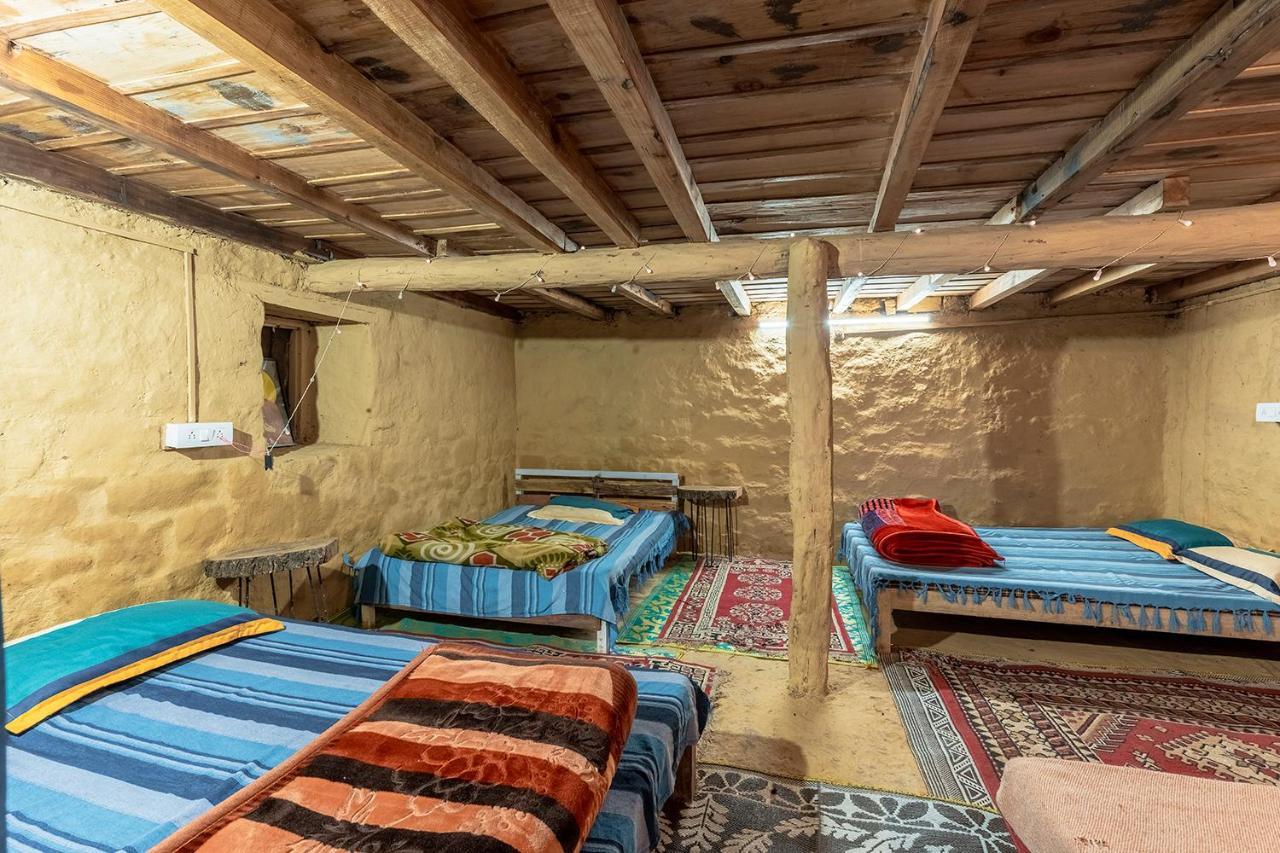 Patwa Dunga Vista Hostel Jeolikote, Nainital חדר תמונה