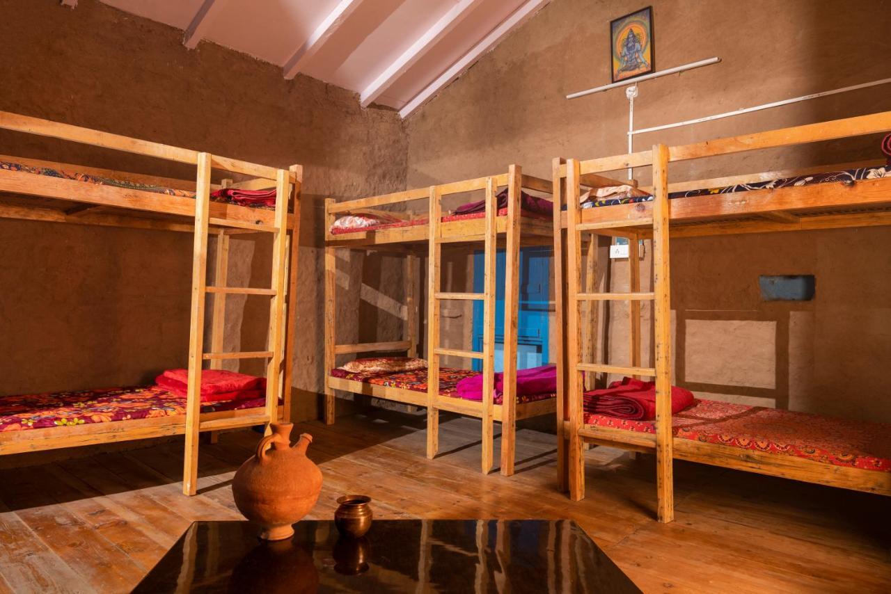 Patwa Dunga Vista Hostel Jeolikote, Nainital מראה חיצוני תמונה