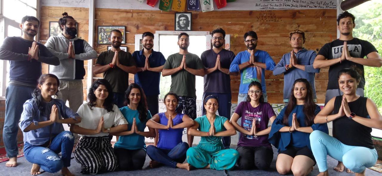 Patwa Dunga Vista Hostel Jeolikote, Nainital מראה חיצוני תמונה