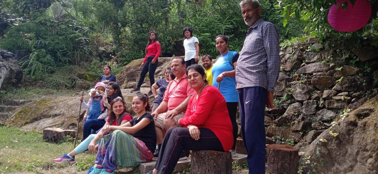 Patwa Dunga Vista Hostel Jeolikote, Nainital מראה חיצוני תמונה